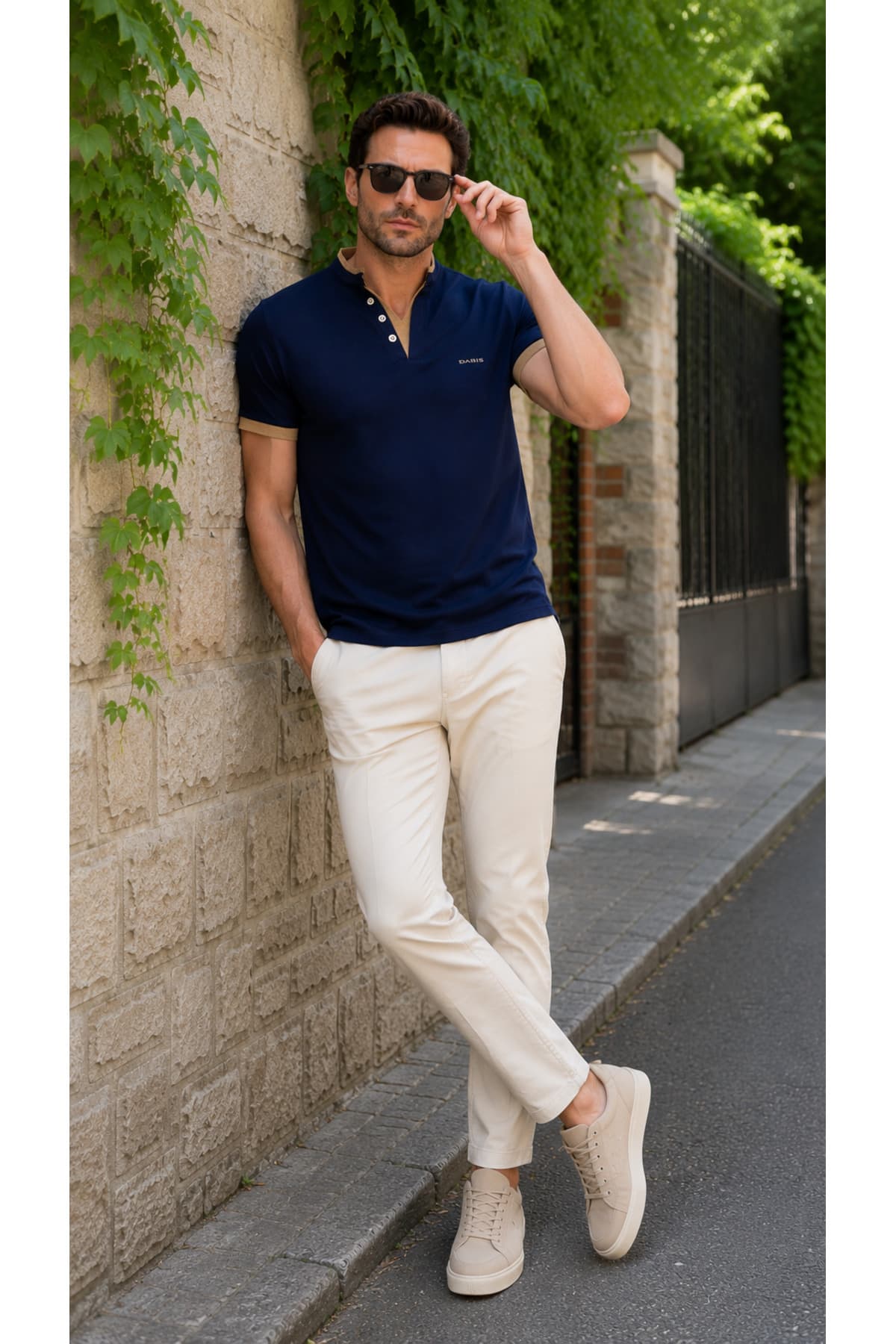 Erkek Slim Fit V Yaka Polo Tişört - Lacivert